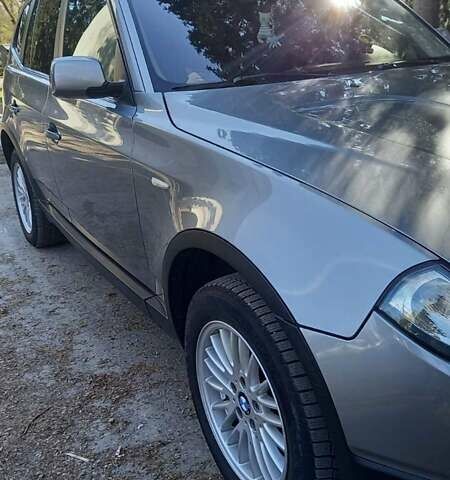Сірий БМВ Х3, об'ємом двигуна 2 л та пробігом 270 тис. км за 11500 $, фото 2 на Automoto.ua