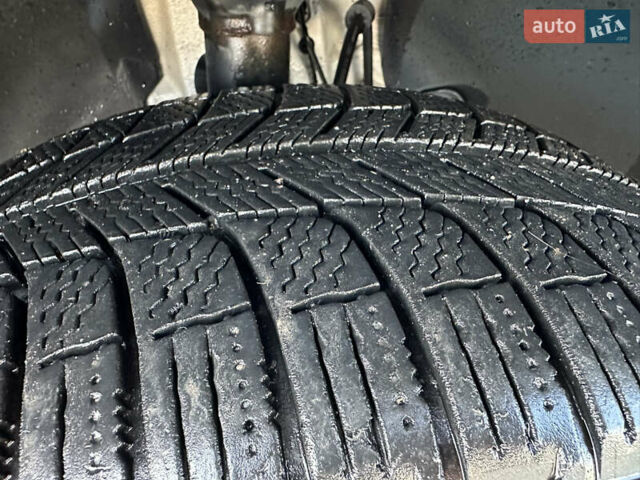 Серый БМВ Х3, объемом двигателя 2 л и пробегом 254 тыс. км за 11500 $, фото 29 на Automoto.ua