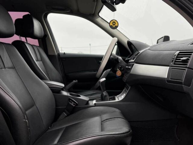 Серый БМВ Х3, объемом двигателя 2 л и пробегом 420 тыс. км за 8600 $, фото 19 на Automoto.ua