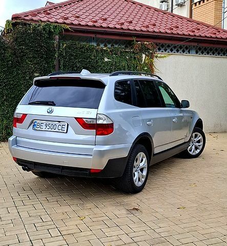 Серый БМВ Х3, объемом двигателя 3 л и пробегом 260 тыс. км за 9200 $, фото 4 на Automoto.ua