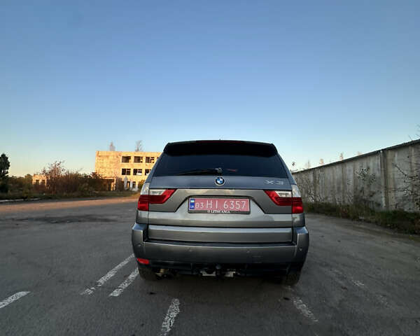 Серый БМВ Х3, объемом двигателя 2 л и пробегом 240 тыс. км за 10000 $, фото 9 на Automoto.ua