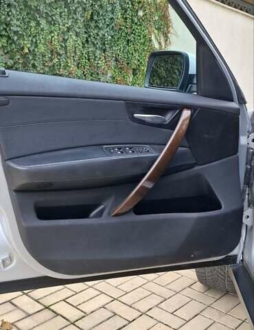 Сірий БМВ Х3, об'ємом двигуна 3 л та пробігом 262 тис. км за 9200 $, фото 46 на Automoto.ua