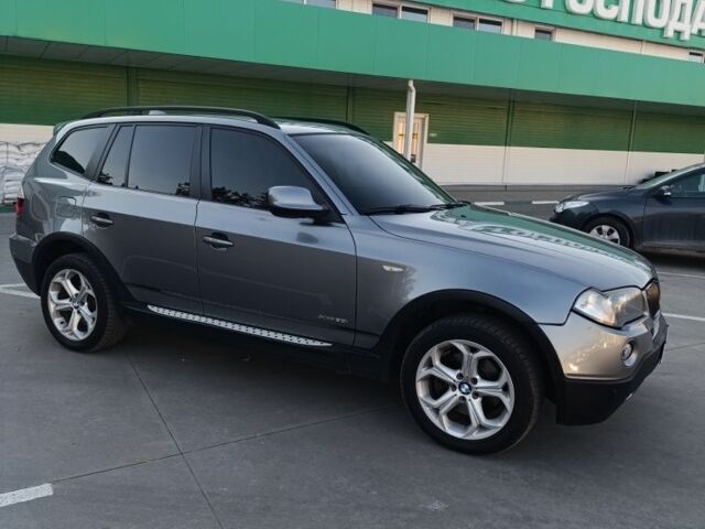 Серый БМВ Х3, объемом двигателя 3 л и пробегом 250 тыс. км за 8500 $, фото 1 на Automoto.ua