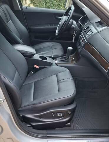 Сірий БМВ Х3, об'ємом двигуна 3 л та пробігом 262 тис. км за 9200 $, фото 41 на Automoto.ua