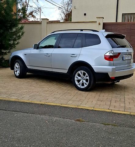 Серый БМВ Х3, объемом двигателя 3 л и пробегом 260 тыс. км за 9200 $, фото 2 на Automoto.ua