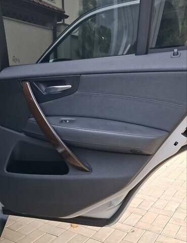 Сірий БМВ Х3, об'ємом двигуна 3 л та пробігом 262 тис. км за 9200 $, фото 52 на Automoto.ua