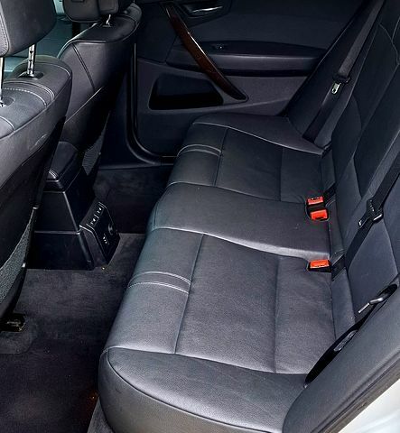 Серый БМВ Х3, объемом двигателя 3 л и пробегом 260 тыс. км за 9200 $, фото 11 на Automoto.ua