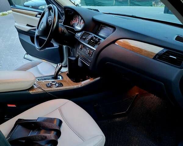 Сірий БМВ Х3, об'ємом двигуна 3 л та пробігом 167 тис. км за 12500 $, фото 2 на Automoto.ua