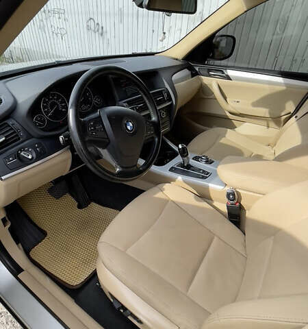 Серый БМВ Х3, объемом двигателя 3 л и пробегом 345 тыс. км за 11500 $, фото 14 на Automoto.ua