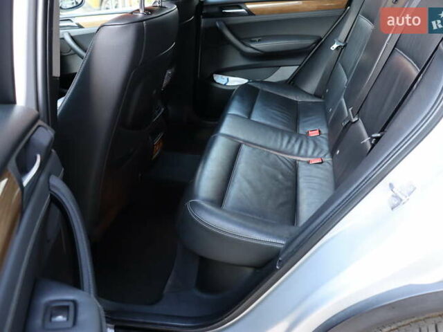 БМВ Х3 2011 у Львові на Automoto.ua Сірий БМВ Х3, об'ємом двигуна 3 л та пробігом 179 тис. км за 11900 $, фото 29 на Automoto.ua