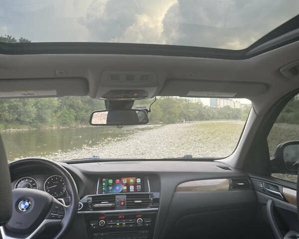 Серый БМВ Х3, объемом двигателя 3 л и пробегом 146 тыс. км за 18500 $, фото 9 на Automoto.ua