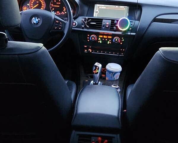 Сірий БМВ Х3, об'ємом двигуна 2 л та пробігом 338 тис. км за 13700 $, фото 25 на Automoto.ua