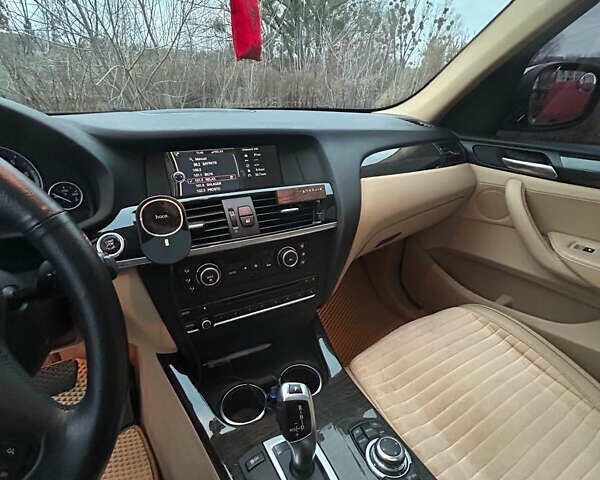 Серый БМВ Х3, объемом двигателя 3 л и пробегом 95 тыс. км за 16000 $, фото 9 на Automoto.ua