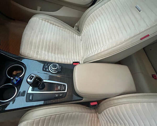 Серый БМВ Х3, объемом двигателя 3 л и пробегом 95 тыс. км за 16000 $, фото 11 на Automoto.ua