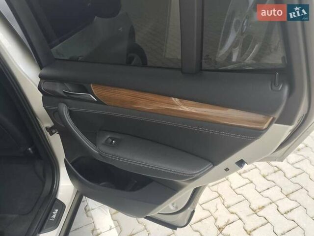 Серый БМВ Х3, объемом двигателя 3 л и пробегом 225 тыс. км за 10800 $, фото 11 на Automoto.ua