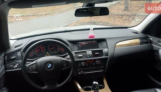БМВ Х3 2011 у Славянске на Automoto.ua Сірий БМВ Х3, об'ємом двигуна 3 л та пробігом 303 тис. км за 12300 $, фото 7 на Automoto.ua