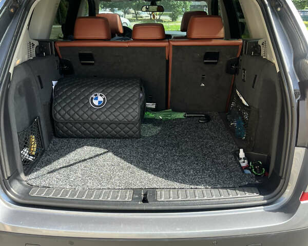 Сірий БМВ Х3, об'ємом двигуна 3 л та пробігом 189 тис. км за 14700 $, фото 25 на Automoto.ua