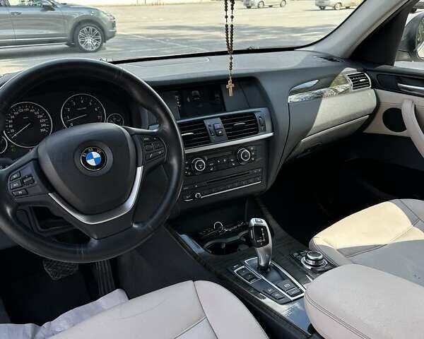 Сірий БМВ Х3, об'ємом двигуна 3 л та пробігом 89 тис. км за 17500 $, фото 24 на Automoto.ua