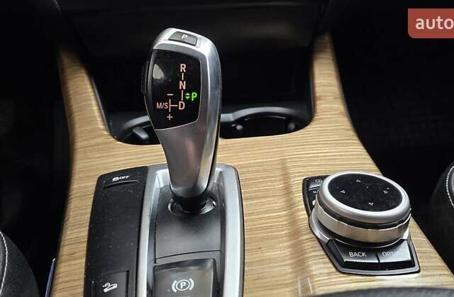 Серый БМВ Х3, объемом двигателя 3 л и пробегом 249 тыс. км за 13600 $, фото 30 на Automoto.ua