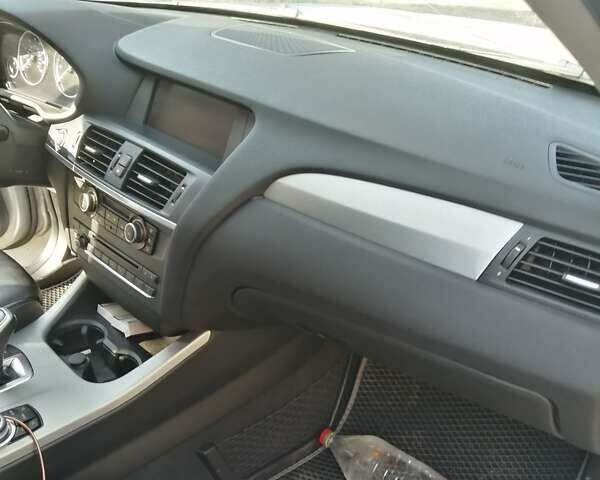 Серый БМВ Х3, объемом двигателя 3 л и пробегом 294 тыс. км за 14800 $, фото 12 на Automoto.ua