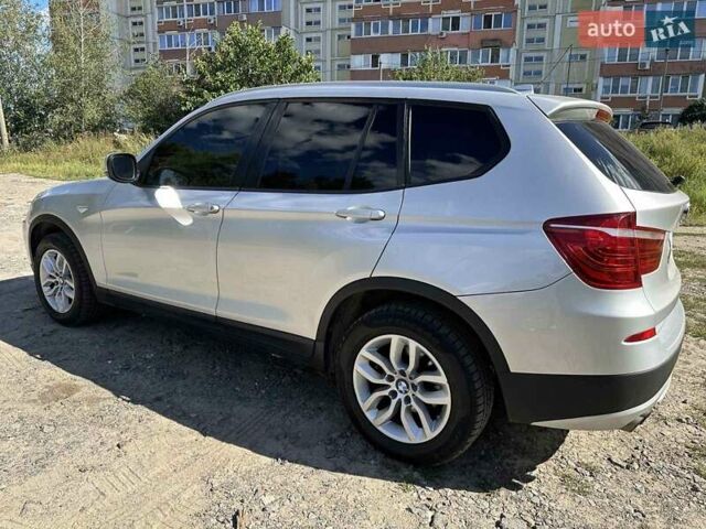 Серый БМВ Х3, объемом двигателя 3 л и пробегом 103 тыс. км за 10500 $, фото 4 на Automoto.ua