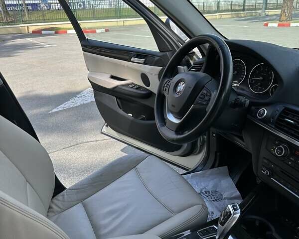 Сірий БМВ Х3, об'ємом двигуна 3 л та пробігом 89 тис. км за 17500 $, фото 29 на Automoto.ua