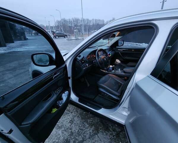 Сірий БМВ Х3, об'ємом двигуна 2 л та пробігом 338 тис. км за 13700 $, фото 11 на Automoto.ua
