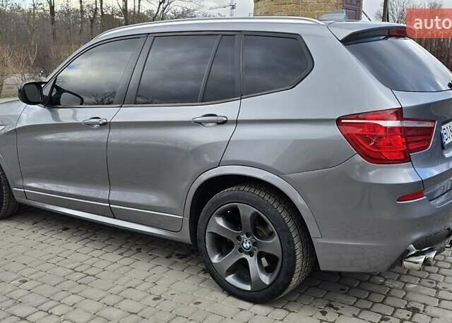 Серый БМВ Х3, объемом двигателя 3 л и пробегом 249 тыс. км за 13600 $, фото 3 на Automoto.ua