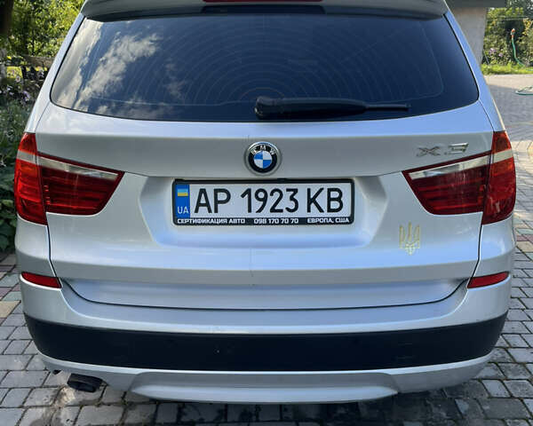 Серый БМВ Х3, объемом двигателя 2 л и пробегом 210 тыс. км за 12000 $, фото 5 на Automoto.ua