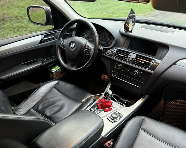 Серый БМВ Х3, объемом двигателя 3 л и пробегом 245 тыс. км за 11799 $, фото 17 на Automoto.ua