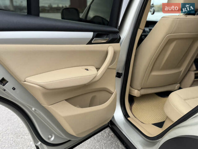 БМВ Х3 2011 в Киеве на Automoto.ua Серый БМВ Х3, объемом двигателя 3 л и пробегом 343 тыс. км за 10850 $, фото 36 на Automoto.ua