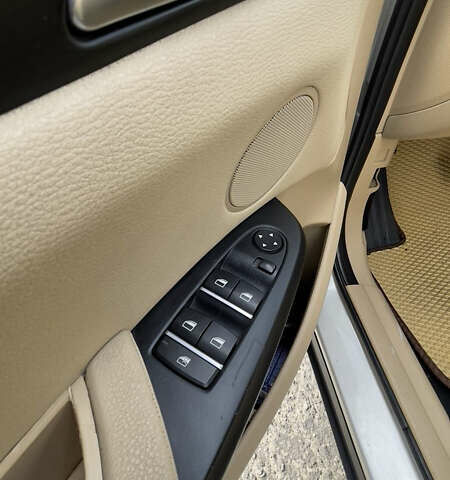 Серый БМВ Х3, объемом двигателя 3 л и пробегом 345 тыс. км за 11500 $, фото 11 на Automoto.ua