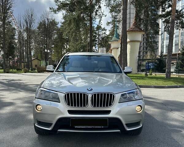 Сірий БМВ Х3, об'ємом двигуна 3 л та пробігом 89 тис. км за 17500 $, фото 2 на Automoto.ua