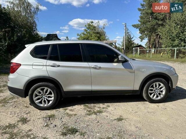 Серый БМВ Х3, объемом двигателя 3 л и пробегом 103 тыс. км за 10500 $, фото 3 на Automoto.ua