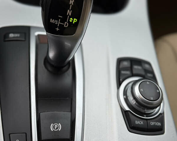 БМВ Х3 2011 в Киеве на Automoto.ua Серый БМВ Х3, объемом двигателя 3 л и пробегом 343 тыс. км за 10850 $, фото 5 на Automoto.ua