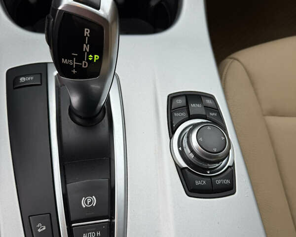 БМВ Х3 2011 в Киеве на Automoto.ua Серый БМВ Х3, объемом двигателя 3 л и пробегом 343 тыс. км за 10850 $, фото 4 на Automoto.ua