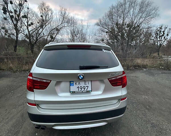 Серый БМВ Х3, объемом двигателя 3 л и пробегом 95 тыс. км за 16000 $, фото 3 на Automoto.ua