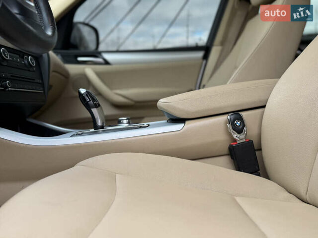 БМВ Х3 2011 в Киеве на Automoto.ua Серый БМВ Х3, объемом двигателя 3 л и пробегом 343 тыс. км за 10850 $, фото 16 на Automoto.ua