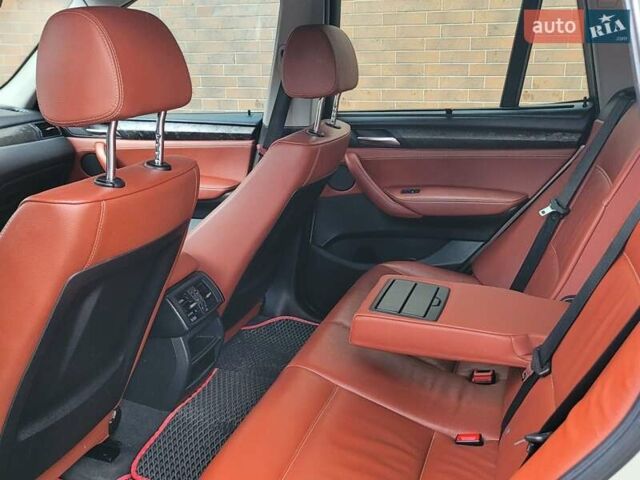 Серый БМВ Х3, объемом двигателя 3 л и пробегом 253 тыс. км за 12900 $, фото 20 на Automoto.ua