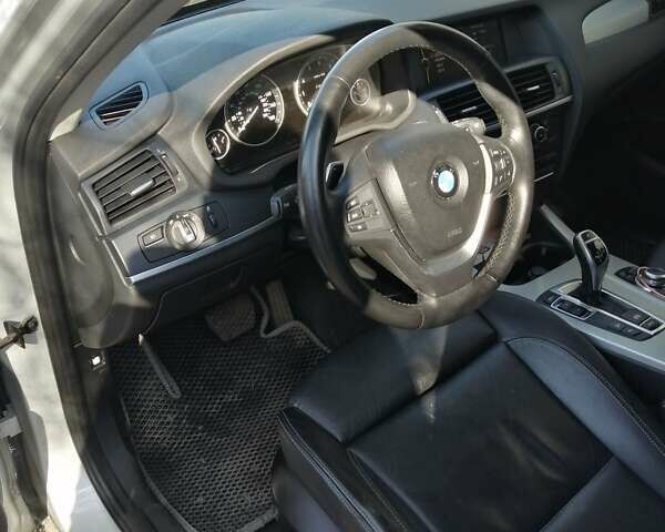 Серый БМВ Х3, объемом двигателя 3 л и пробегом 294 тыс. км за 14800 $, фото 14 на Automoto.ua