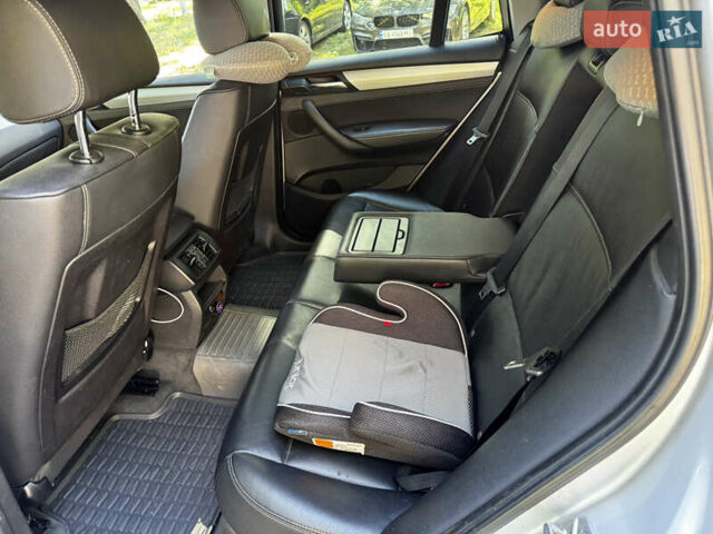 Серый БМВ Х3, объемом двигателя 2 л и пробегом 287 тыс. км за 15000 $, фото 10 на Automoto.ua