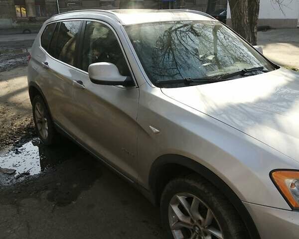 Серый БМВ Х3, объемом двигателя 3 л и пробегом 294 тыс. км за 14800 $, фото 1 на Automoto.ua