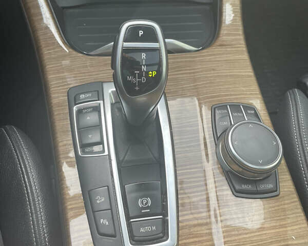 Серый БМВ Х3, объемом двигателя 3 л и пробегом 146 тыс. км за 18500 $, фото 11 на Automoto.ua