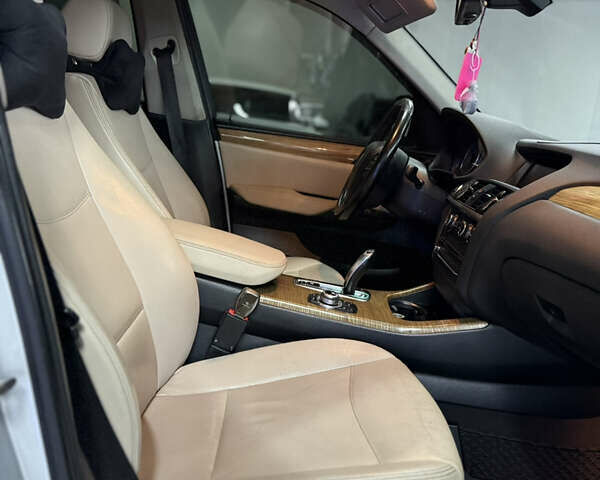 Серый БМВ Х3, объемом двигателя 3 л и пробегом 245 тыс. км за 10850 $, фото 13 на Automoto.ua