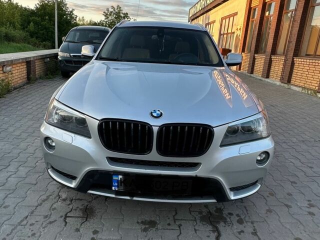 Серый БМВ Х3, объемом двигателя 3 л и пробегом 280 тыс. км за 9990 $, фото 2 на Automoto.ua