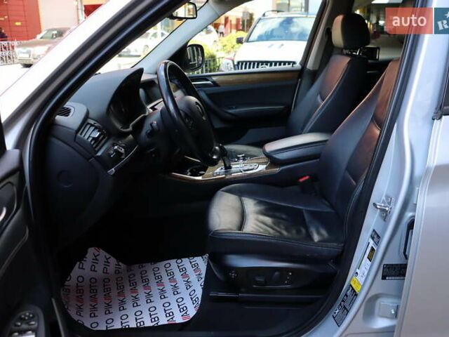 БМВ Х3 2011 у Львові на Automoto.ua Сірий БМВ Х3, об'ємом двигуна 3 л та пробігом 179 тис. км за 11900 $, фото 11 на Automoto.ua