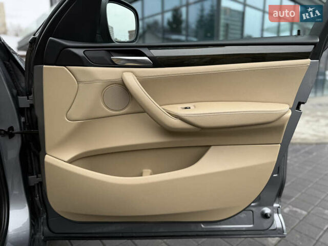 Серый БМВ Х3, объемом двигателя 2 л и пробегом 139 тыс. км за 17900 $, фото 56 на Automoto.ua