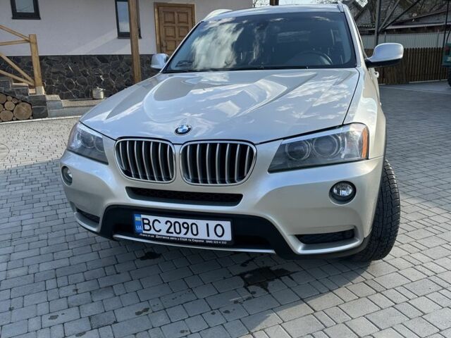 Серый БМВ Х3, объемом двигателя 3 л и пробегом 305 тыс. км за 10000 $, фото 8 на Automoto.ua