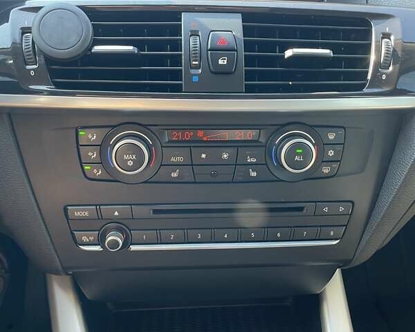 БМВ Х3 2012 в Чернигове на Automoto.ua Серый БМВ Х3, объемом двигателя 2 л и пробегом 332 тыс. км за 13700 $, фото 17 на Automoto.ua