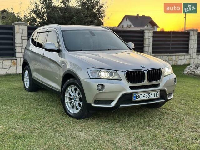 Серый БМВ Х3, объемом двигателя 2 л и пробегом 272 тыс. км за 13500 $, фото 1 на Automoto.ua